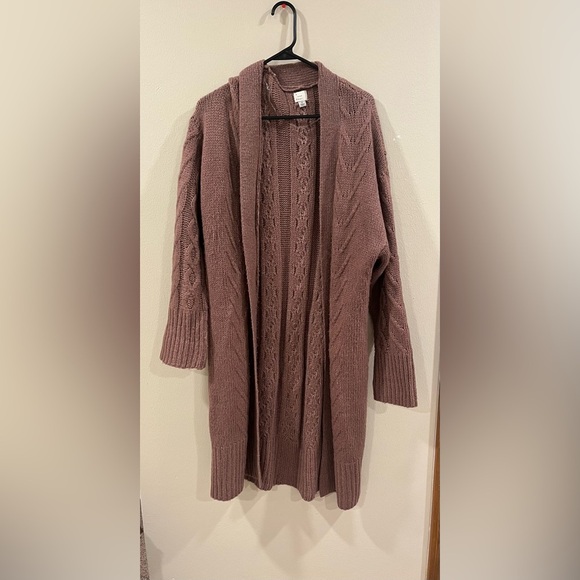 A new day mauve cardigan. Size medium - Picture 1 of 6